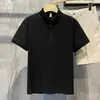 Camisa Polo Casual Jacquard de Verão Leve e Luxuosa para Homens, Novo Estilo, Camiseta Confortável e Respirável para Jovens com Gola Lapela e Manga Curta