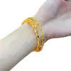Pulseira Multicamadas de Três Fios Cor Dourado Areia Versátil Pulseira Elástica Elegante com Contas Disco Melancia Pulseira Brilhante Imitação de Ouro Atacado