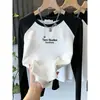Camiseta Feminina de Algodão Escovado Cor Sólida Manga Longa, Estilo Novo Outono 2026, Versátil, Juvenil, Top Espessado