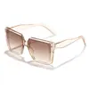 Gafas de Sol Cuadradas Grandes Estilo Europeo y Americano Nuevas de Raine para Mujer, Perfectas para un Look Natural y un Rostro Pequeño, Imprescindibles para Atuendos a la Moda