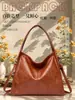 Nova Bolsa Grande da Moda para Mulheres no Trabalho, Bolsa Transversal com Zíper de Grande Capacidade, Couro Macio com Toque de Luxo, Bolsa Tote para Atacado