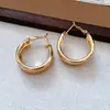 Pendientes Redondos de Nuevo Estilo Europeo y Americano con Patrón de Aguja Plateada Moda con Sentido de Diseño de Nicho Puños para Orejas Personalidad Pendientes Versátiles de Moda para Mujeres