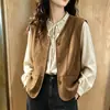 Tiro real chaleco retro color caramelo cuello en V 2026 Otoño nuevo versátil gamuza felpa con capas sin mangas chaqueta corta para mujer