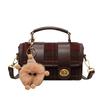 Los Bolsos Boston de Moda de Este Año Tienen un Aspecto de Lujo, Nuevos Bolsos Cruzados de Nicho para Mujer para Otoño/Invierno 2026, y Bolsos de Mano Tipo Almohada