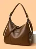 Bolso Transfronterizo de Piel Suave para Mujer de Mediana Edad, Bolso de Mamá, Nuevo Modelo 2026, Bolso de Hombro Simple y Elegante, Bolso Cruzado de Gran Capacidad para Viajes Diarios
