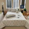 Cubrecama de Algodón Puro de Doble Cara Coreano Pieza Única Cubierta de Cama Tatami Sábana de Algodón Acolchada Engrosada Juego de Cama de Tres Piezas