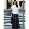 Saia Floral Preta Evasê Plus Size para Mulheres 150kg Nova Primavera e Outono Cintura Alta Emagrecedora Casual para Tipos de Corpo Pera