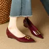 Sapatos Mary Jane de salto médio, salto bloco, para calçar sem cadarço, para mulheres, nova coleção primavera/outono, estilo francês, com fivela quadrada metálica, bico fino e abertura rasa