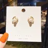 Pendientes Elegantes con un Toque de Lujo Ligero y de Alta Gama, Tachuelas Metálicas, Modernos y Versátiles para el Uso Diario, Pendientes al por Mayor para Hombres y Mujeres, Tachuelas Suaves para los Agujeros de las Orejas