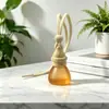 Colgante ambientador de coche botella vacía, botella de aceite esencial para espejo retrovisor de coche, botella de perfume creativa de madera y vidrio, personalizable con logo