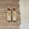 Sandálias Romanas Fechadas de Dedo Estilo Casual para Mulheres, Novo Modelo de Verão 2026, Tira Única, Plataforma Vazada Salto Alto, Sapatos Confortáveis