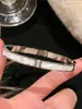 Carta de Comercio Exterior Joyería de Diamantes Incrustados Pulsera de Acero Inoxidable con Broche de Diamante para Mujer Pulsera de Acero de Titanio Corazón Amor Plata con Fila de Diamantes