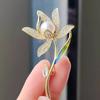 Broche de Tulipa Incrustado de Diamante Real Broche de Nicho Design Elegante Corpete Roupas Jóias Anti-luz