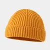 Gorro Curto de Tricô Quente para Outono e Inverno, Chapéu de Lã Redondo Estilo de Rua Masculino, Chapéu Feminino Retro Sem Aba para Clima Frio, Moderno