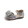 Sandalias de Niña para Bebé Estilo Verano 2026 Suela Suave de Bebé con Zapatos de Una Sola Tira para Vestir Nuevos de Cristal Hermosos Zapatos de Princesa para Niños