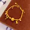 Pulsera de Latón Chapado en Oro con Pedrería, Diseño de Estrella y Luna, Colgante de Oso, Moda de Lujo Ligero, Sensación de Alta Gama, Accesorio de Campana de Cruz, Alta Retención de Color