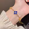 Pulsera Exquisita de Trébol con Diamantes Brillantes de Imitación Nácar con Diseño Hueco y Diamantes, Estilo Deslizante, Moda de Lujo Ligero, Joyería al por Mayor Súper de Hada