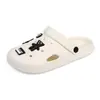 Zuecos cerrados para mujer para uso en casa, pantuflas de verano antideslizantes para baño, de suela suave, ligeros, se pueden usar afuera, pantuflas para hombre