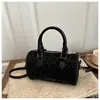 2026 Nova Bolsa de Ombro Retro da Moda Tendência Estilo Coreano, Bolsa de Mão Estilosa Cor Sólida Transversal Balde para o Dia a Dia