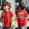Camiseta de manga curta para meninos de verão, novo modelo 2026, blusa infantil de algodão puro de meia-manga, respirável, estilo coreano, corte solto para meninos de meia-idade