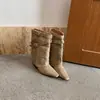 Botas de tornozelo retrô estilo coreano com salto fino e detalhe de fivela, nova coleção outono/inverno 2026 feminina, botins de bico fino, botas western e botas de montaria
