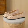 Zapatos Planos de Estilo Retro Francés Nuevos Primavera 2026 para Mujer con Lazo Ballet de Corte Bajo Zapatos Individuales Suela Suave W712-15