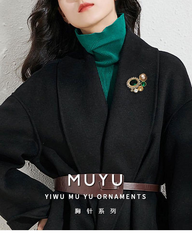 复古英伦风几何形胸针时尚优雅高级感个性胸花新品潮款