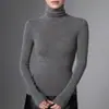 Base de punto de alta calidad, hilo Yangzi finamente hilado, 100% lana, suéter de cuello alto para mujer con silueta ajustada