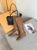 Botas Largas Vintage de Punta Cuadrada y Caña Recta 2026 Otoño/Invierno Estilo Europeo y Americano Aumentadoras de Altura Botas Largas con Cremallera Trasera