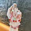 Corrente de Chaveiro para Celular com Contas de Liga de Zinco Cereja de Fio Duplo Pingente de Bolsa Exquisito Acessórios para Capa de Celular Pequenos Presentes