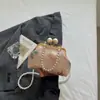 Bolso Bordado Estilo Chino Nuevo, Modelo Nuevo Verano 2026, Elegante Bolso Cruzado con Cadena de Perlas, Bolso de Mano de Alto Valor