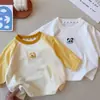 Ropa de otoño para niños, camiseta linda y versátil de manga larga, top simple y elegante raglán 100% algodón para bebé, camiseta básica para niños y niñas
