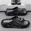 Sandalias de verano para hombre, tipo slip-on, para exteriores, con sensación cómoda, pantuflas deportivas antideslizantes para hombre, para uso en interiores en casa, pantuflas de moda con suela gruesa, transfronterizo