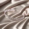 Moda Europeia e Americana Pulseira de Metal Aço Titânio para Mulheres com Design Geométrico Diamante Fivela de Mola Pulseira Recortada Série de Emendas Multicamadas