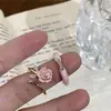 Anel Aberto de Camélia Estilo Ins para Mulheres, Design de Nicho com Acabamento de Luxo, Anel Exagerado e Requintado para o Dedo Indicador, Anel de Esmalte