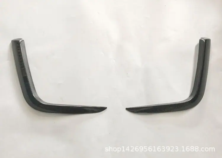 碳纤纹前风刀饰条1.jpg