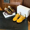 Zapatillas de entrenamiento alemanas de mujer de tamaño pequeño para aumentar la altura, nuevo estilo otoño 2026, con cordones, de bloques de color, punta redonda, zapatillas casuales, zapatos casuales versátiles