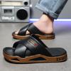 Nuevas Pantuflas para Hombre Verano Baño Uso Exterior Suela Suave Suela Gruesa Resistente al Desgaste Casual Modernas Chanclas para Hombre