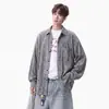 Camisa tie-dye moderna de manga comprida para homens, estilo primavera e outono, look masculino cool e clean, jaqueta fina de início de outono para homens
