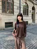 Yuyi Nuevo 2025 Otoño e Invierno Estilo Holgado Perezoso Camiseta de Terciopelo para Mujer Color Sólido Versátil Manga Larga Top para Mujer C4060