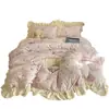 Juego de Cama de Cuatro Piezas de Dibujos Animados de Conejo Rosa con Estrellas y Lunas, Otoño e Invierno, Encaje, Alta Densidad, Terciopelo de Leche, Suave y Agradable para la Piel, Juego de Cama de Tres Piezas para Estudiantes