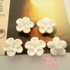 Flores de Arcilla Suave Flores Blancas Puras Accesorios para el Cabello de Novia DIY Tiara Joyería Diadema Accesorios Hechos a Mano Materiales
