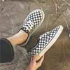 Zapatos de Lona a Cuadros Blanco y Negro Estudiantes Femeninas Estilo Retro Hong Kong Versátiles Zapatos de Patineta Estilo Coreano Estilo Harajuku ulzzang Zapatos Casuales