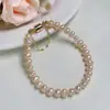 Pulsera de perlas de agua dulce de alto brillo casi redondas para mujer, diseño de joyería elegante, pulsera apilable, nueva muñequera versátil de verano al por mayor