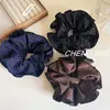 Goma para el pelo de cuatro capas Maillard Serie Otoño Oscuro con Bordes Dobladillos para Peinados de Moño, Accesorio de Goma para el Pelo Versátil y a la Moda