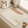 Tapete Drenante de Terra de Diatomáceas Estilo Coreano Transfronteiriço, Jogo Americano Absorvente para Cozinha, Tapete Secador de Copos e Tigelas para Balcão de Bar, Tapete Isolante Térmico Sem Lavagem