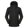 Jaqueta Soft Shell Fina para Montanhismo com Capuz Esportes ao Ar Livre Escalada Acampamento Montanhismo Outono Inverno Empresa Jaqueta Personalizada Logo Brilhante