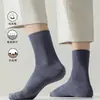 Meias Zhuji Meias Masculinas de Cano Médio Verão Ultra Finas Resistentes a Odores Verão Negócios Primavera Verão Malha Meias Longas Respiráveis Absorventes de Suor