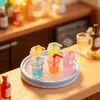 Plato de Cena Mini de Resina con Patrón de Vidrio Imitación, Bandeja de Bar Miniatura, Venta al por Mayor de Fábrica, Accesorios para Casa de Muñecas