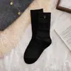 Acessórios de Botão Meias de Lã Femininas Outono Inverno Aconchegantes Pelúcia Quente Cor Lisa Nicho Luxo Leve Caxemira Meias Longas até o Joelho Soltas